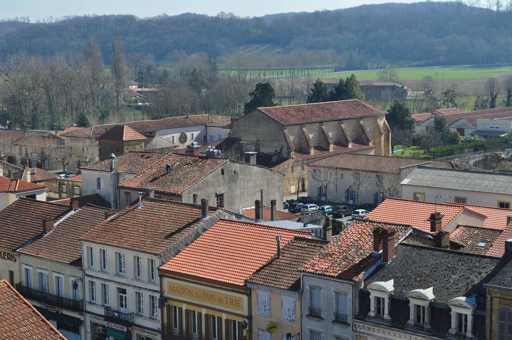 Hotel Le Loft Trie-sur-Baise المظهر الخارجي الصورة