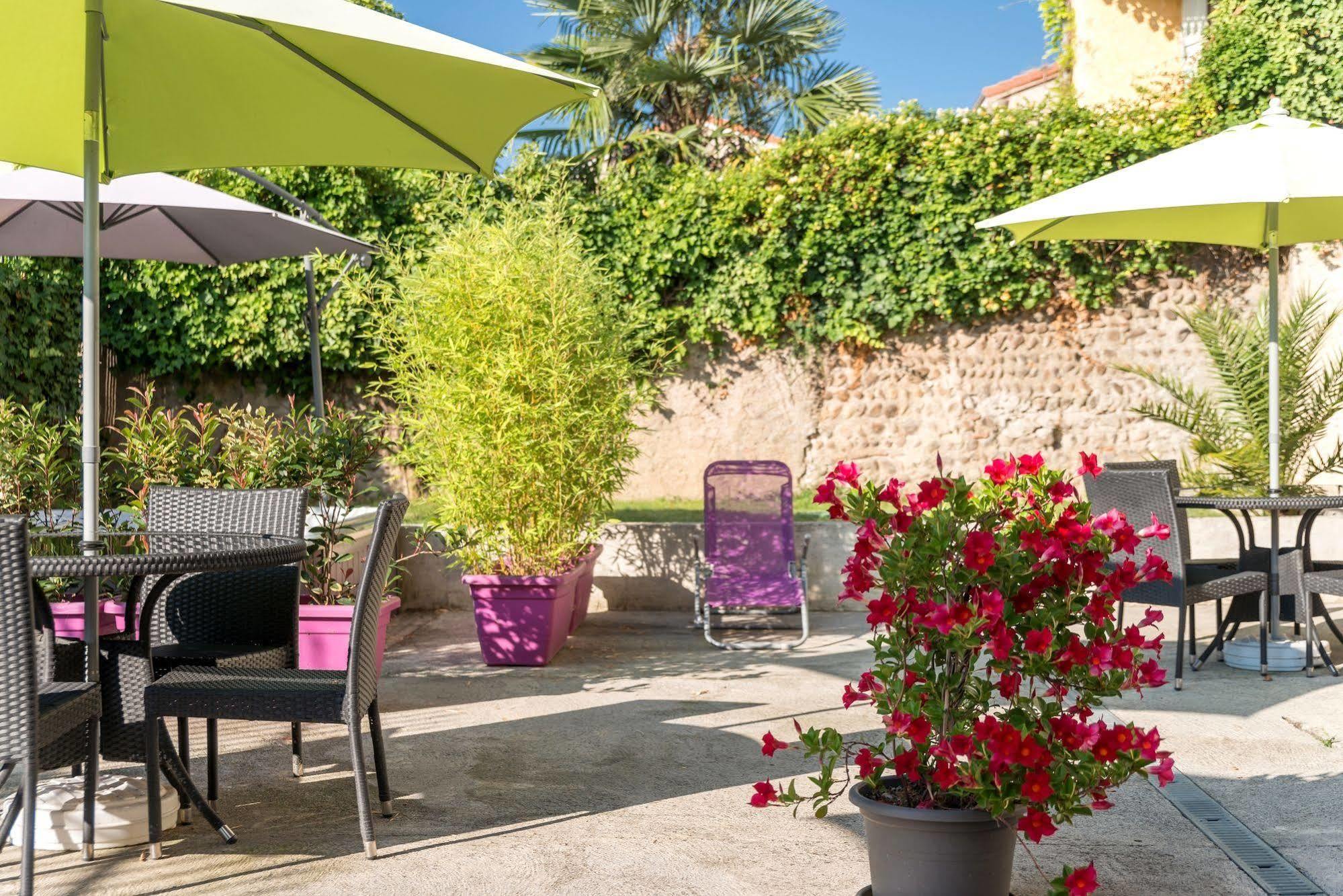 Hotel Le Loft Trie-sur-Baise المظهر الخارجي الصورة